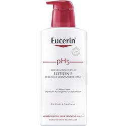 Weiße Flasche mit rotem Spender, Produkt zur Pflege empfindlicher Haut von Eucerin.